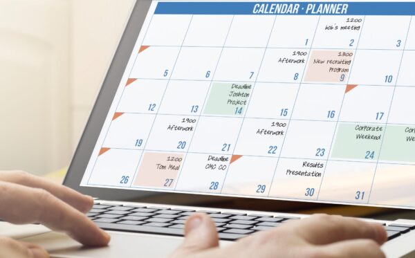 El coste oculto del “contenido gratis”: cuando tu calendario editorial desgasta al equipo Cuando tu calendario editorial desgasta al equipo